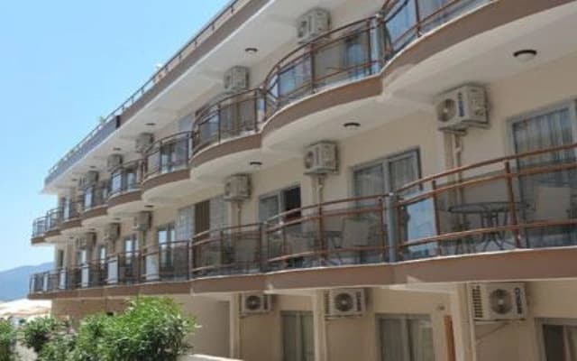 Armar Beach Hotel