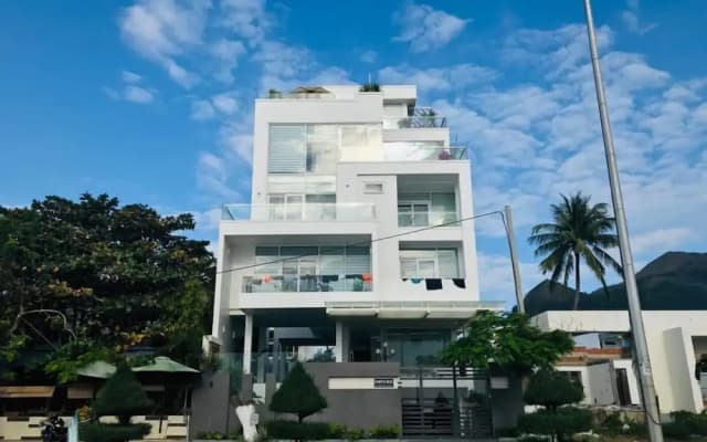Seabreeze Villa Nha Trang