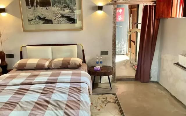Serenity Courtyard Hotel