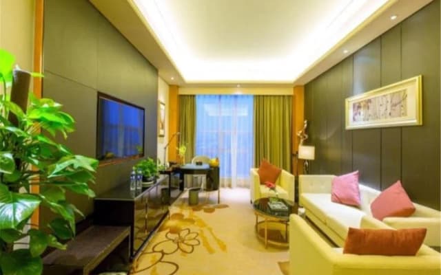 Juhua Jiaxi Hotel