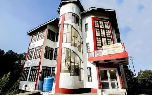 Hotel Himgiri