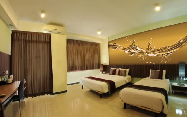 Simply Valore Hotel