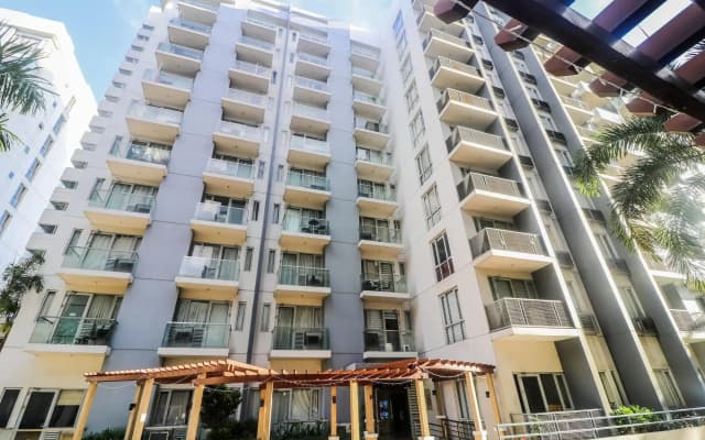 PRS @ One Palm Tree Villa near T3 Airport