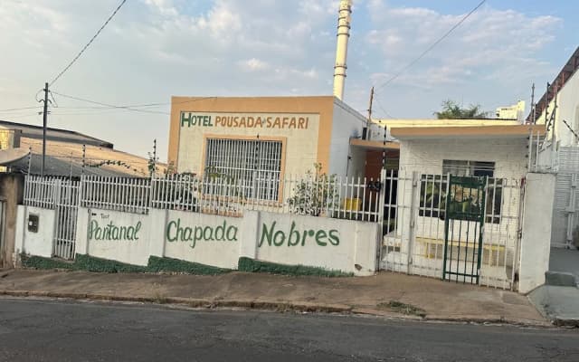 Hostel Safari