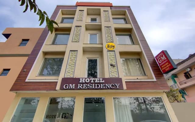 Gm Residency by OYO Rooms