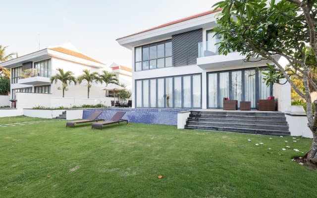 S - Ocean Luxury Villas Danang