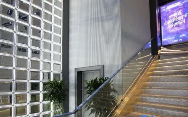 Timo Game Hostel (Nanjing Hunan Road Shiziqiao Pedestrian Street)