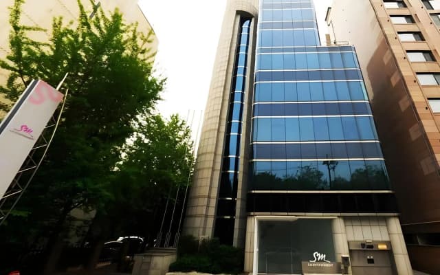 24 Guesthouse Gangnam Center