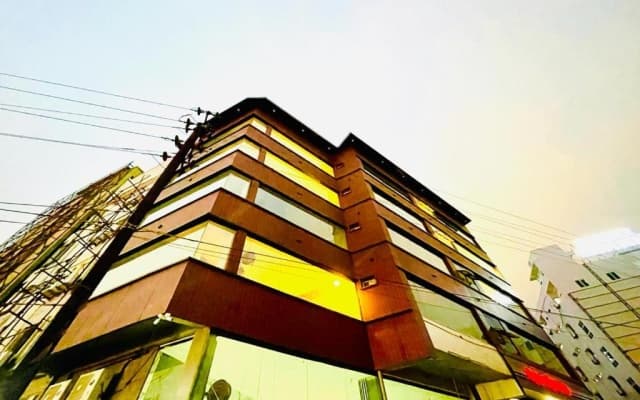 Hotel Eagle Grand Airport Zone