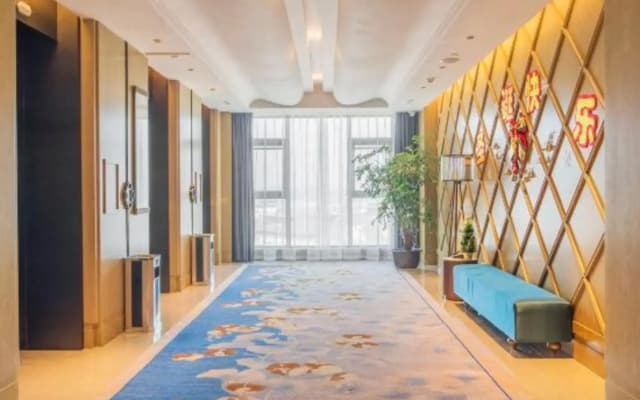 Tongguanyao Macrolink Legend Hotel