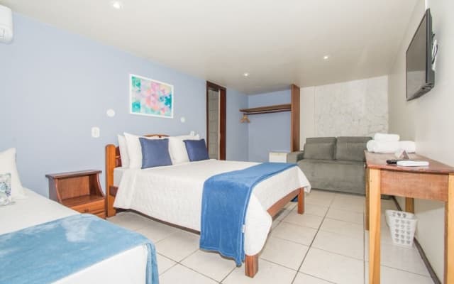 Ossos Suites