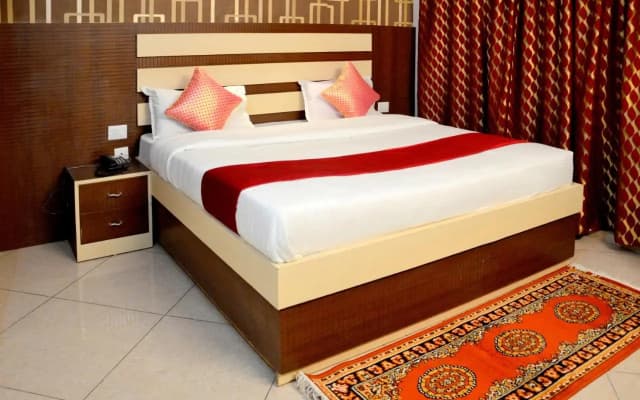 Parag Inn