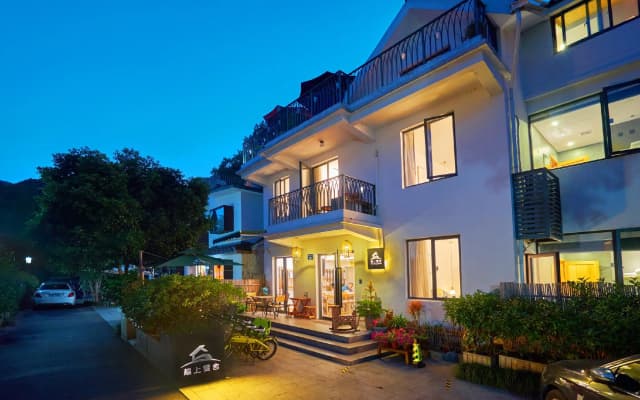 Hangzhou West Lake Yueshang Yunshe Boutique Homestay