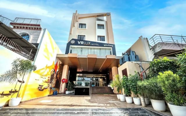 Hotel VR Lux