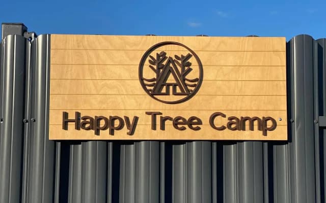 Happy Tree Camp (Хэппи Три Кемп)