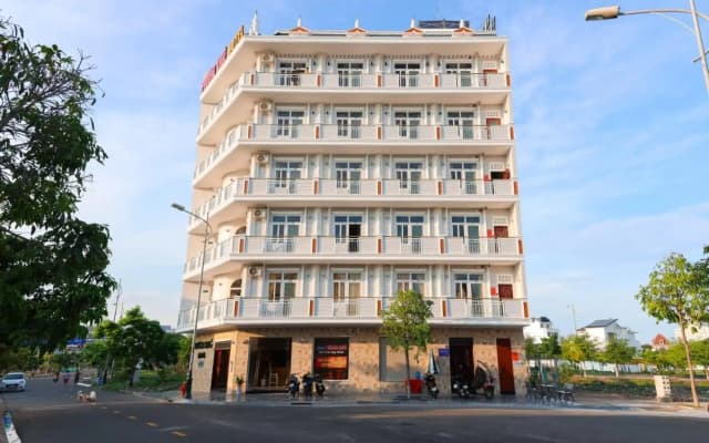 Phuong Khue Hotel