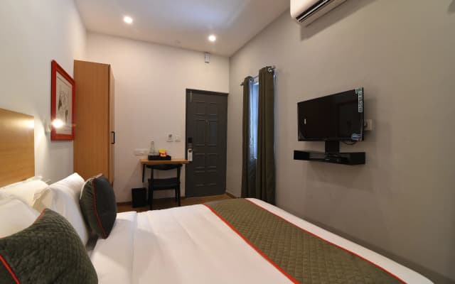 Super Townhouse Royapettah Near U.S Consulate