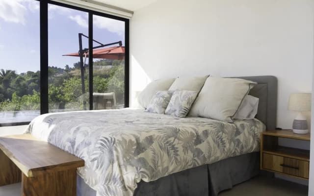 Prime Hermosa: Ocean View Villa w/ Infinity Pool by RedAwning