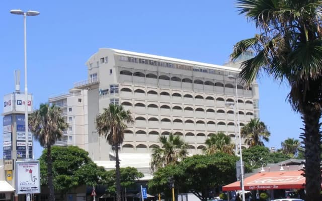 506 Lighthouse Mall