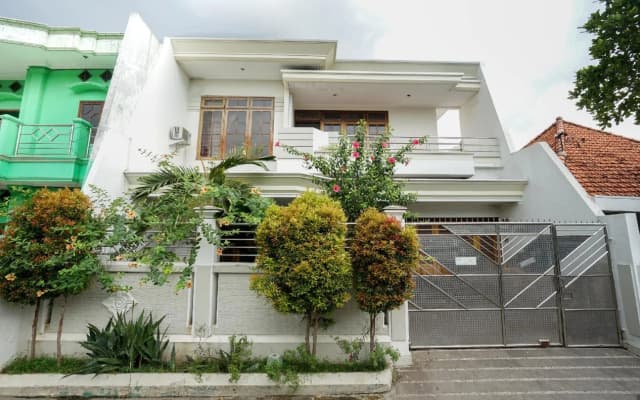 Bumi Banyu Bening Syariah By OYO Rooms