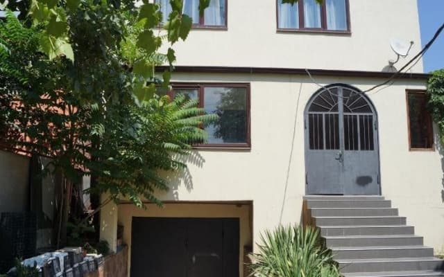 Hostel New