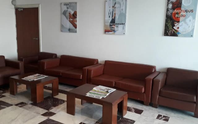 Caspia Hotel New Delhi Shalimar Bagh