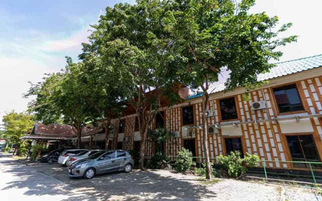 Deeden Pattaya Resort