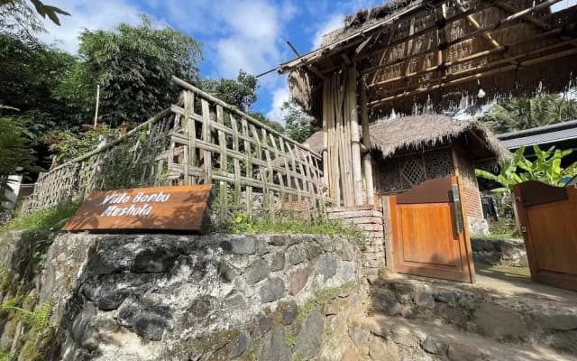 Villa Bambu Rinjani & Restaurant