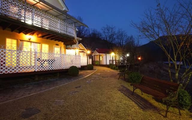 Mungyeong Reance Pension