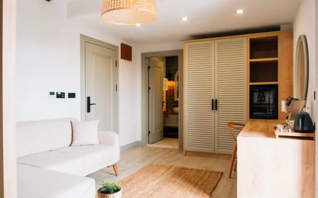 ACC Olives Luxury Boutique Hotel