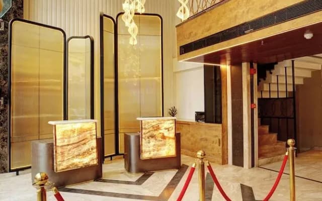 Tyche Boutique & Suites