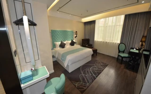 Xana Lite Korla Shihua Avenue Longquehe