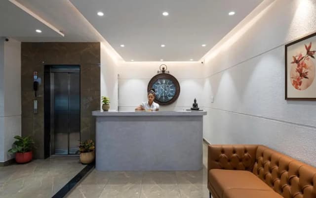 StayBird Divine Suites Business Hotel