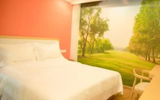Shell Fuyang Yingdong District Yinghe East Road Hotel