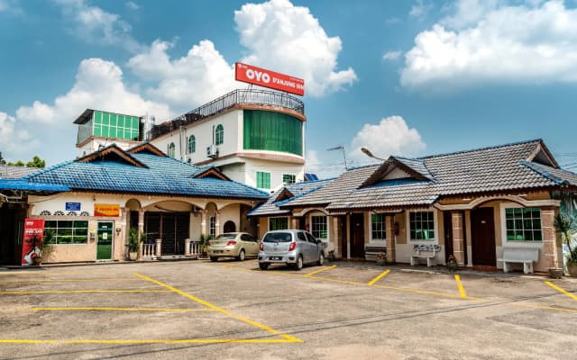 OYO 491 D Anjung Inn