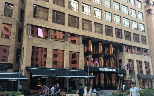 North Avenue Hotel