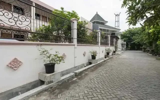 KoolKost Syariah near UPN Veteran