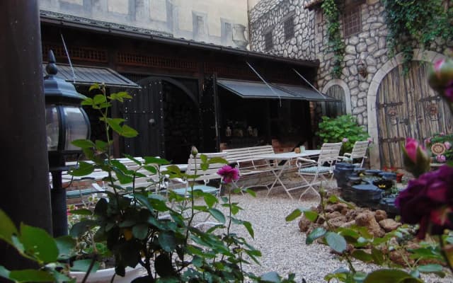 Hotel Villa Nadin
