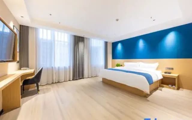 Xining Weikel Hotel (Qaidam Road Branch)