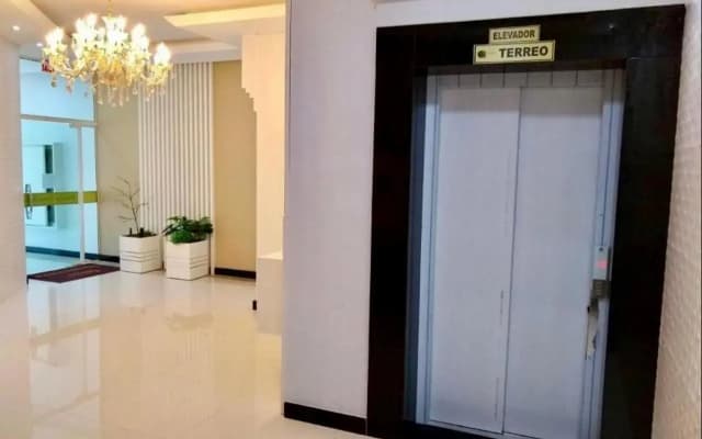 Apt Moderno À 60 Metros Do Termas