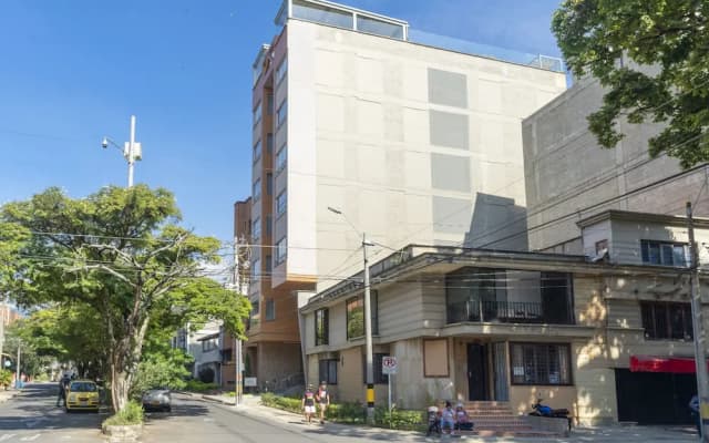 Seven Inn Hotel
