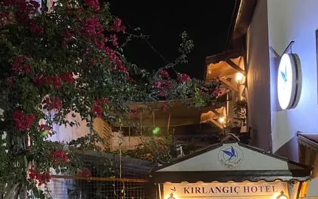 Kirlangic Pansiyon