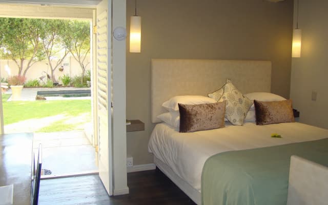 Hermanus Lodge on the Green