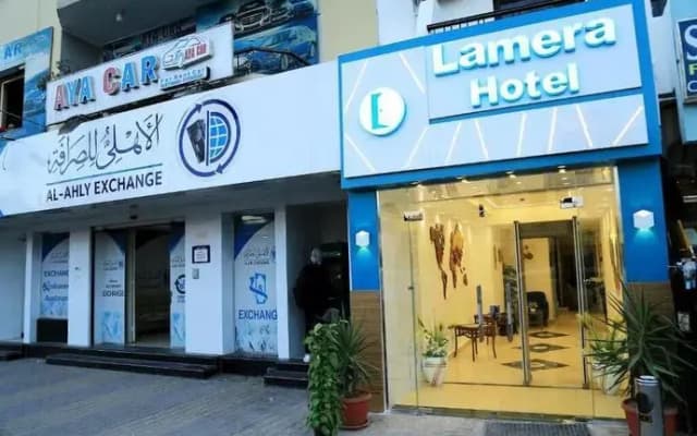 Lamira Hotel