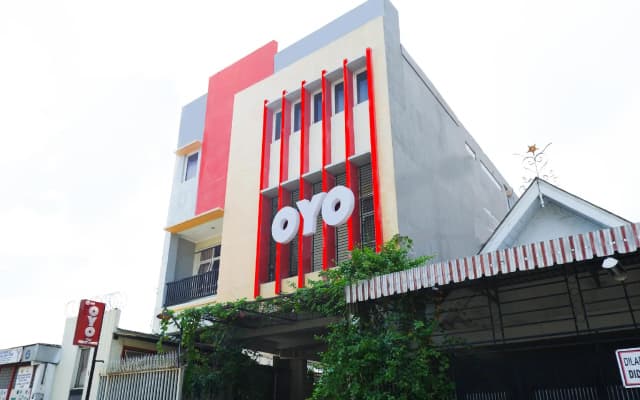 Super OYO 389 Sky Guesthouse