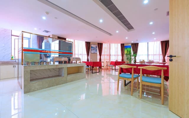 Elan Inn Jingpin Taizhou Tiantai Passenger Terminal