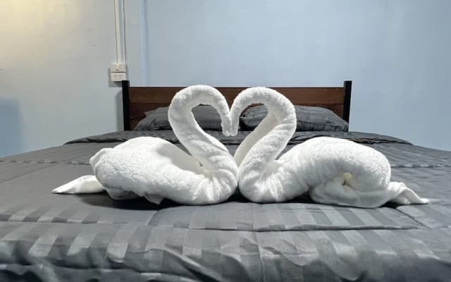 Ss Guesthouse