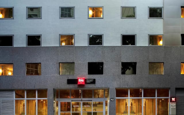 ibis Copacabana Posto 5