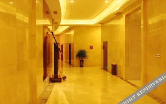 Zhongdong Latour Morgan Hotel（ZHONGDONG NEW WORLD LIVING MALL）