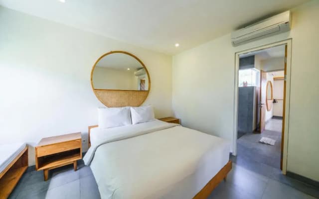 Villa Nestor - New Contemporary 3Bd Villa Next to the Beach